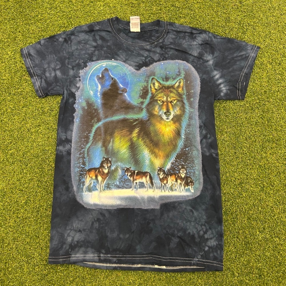 The Mountain Wolf Pack Howling Moon Tie Dye Graphic T-Shirt Small Blue